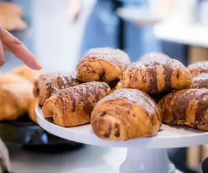 Chocolate Croissant 